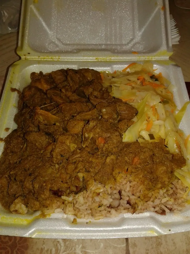 Vurry Goat Cabbage & Rice with Peas